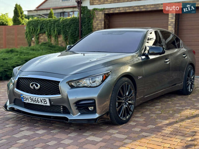 Сірий Інфініті Q50, об'ємом двигуна 3 л та пробігом 79 тис. км за 16499 $, фото 1 на Automoto.ua