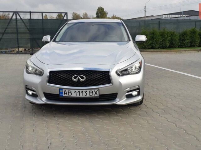 Сірий Інфініті Q50, об'ємом двигуна 3 л та пробігом 86 тис. км за 13000 $, фото 1 на Automoto.ua