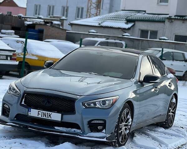 Сірий Інфініті Q50, об'ємом двигуна 3 л та пробігом 55 тис. км за 16000 $, фото 1 на Automoto.ua
