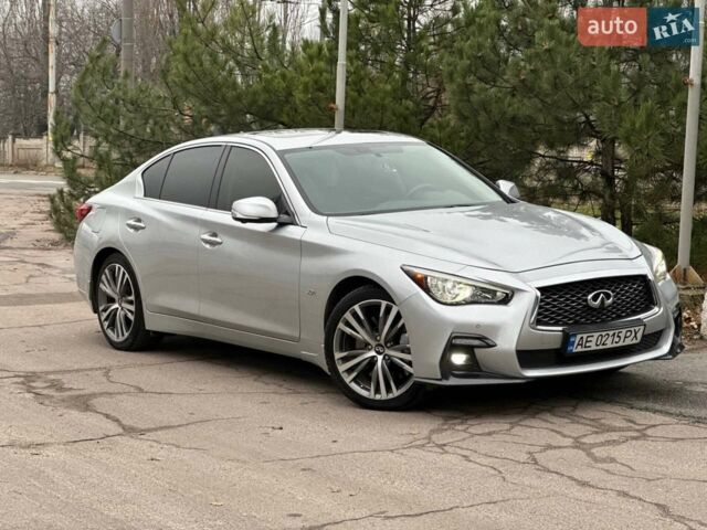 Сірий Інфініті Q50, об'ємом двигуна 3 л та пробігом 65 тис. км за 21300 $, фото 1 на Automoto.ua