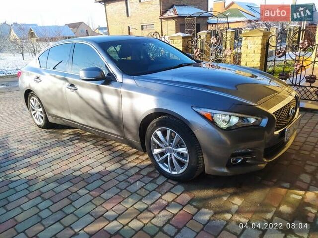 Серый Инфинити Q50, объемом двигателя 1.99 л и пробегом 66 тыс. км за 17000 $, фото 1 на Automoto.ua