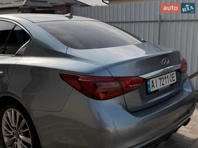 Серый Инфинити Q50, объемом двигателя 3 л и пробегом 230 тыс. км за 12000 $, фото 1 на Automoto.ua