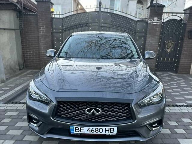 Сірий Інфініті Q50, об'ємом двигуна 3 л та пробігом 82 тис. км за 19800 $, фото 1 на Automoto.ua