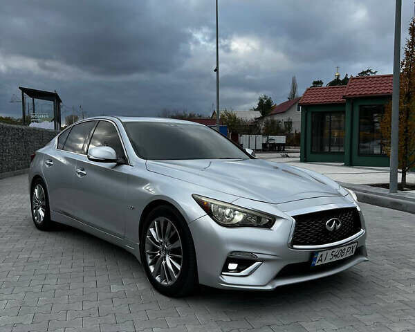 Сірий Інфініті Q50, об'ємом двигуна 3 л та пробігом 148 тис. км за 14500 $, фото 1 на Automoto.ua