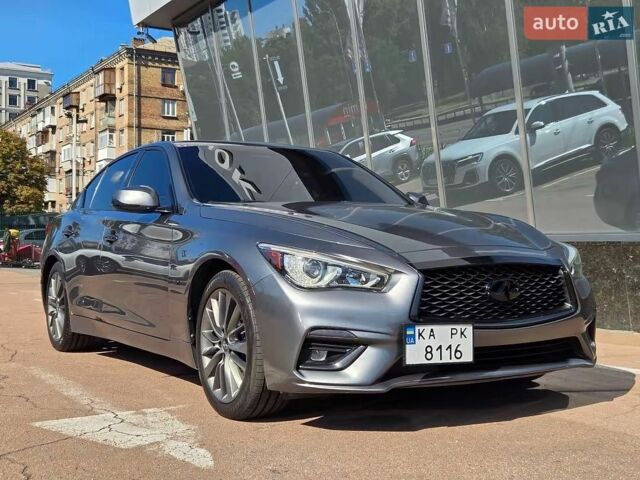 Сірий Інфініті Q50, об'ємом двигуна 3 л та пробігом 99 тис. км за 16900 $, фото 1 на Automoto.ua