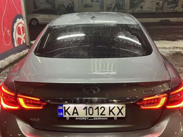 Серый Инфинити Q50, объемом двигателя 3 л и пробегом 108 тыс. км за 18300 $, фото 1 на Automoto.ua