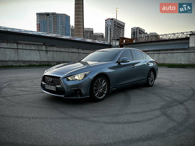 Серый Инфинити Q50, объемом двигателя 3 л и пробегом 41 тыс. км за 17100 $, фото 1 на Automoto.ua