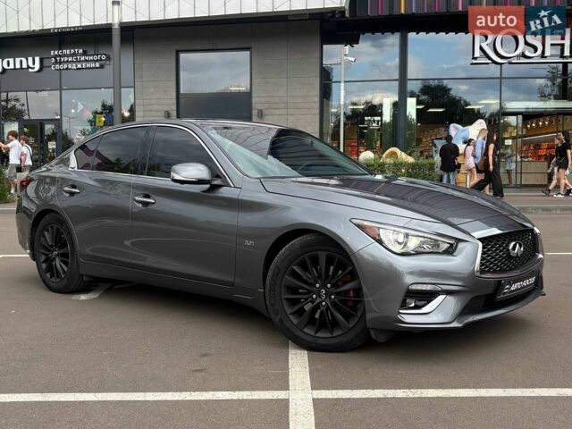 Сірий Інфініті Q50, об'ємом двигуна 3 л та пробігом 70 тис. км за 15990 $, фото 1 на Automoto.ua