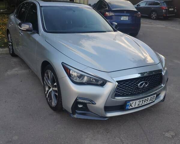 Серый Инфинити Q50, объемом двигателя 3 л и пробегом 117 тыс. км за 17500 $, фото 1 на Automoto.ua