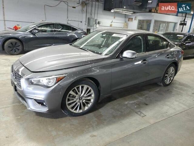 Сірий Інфініті Q50, об'ємом двигуна 3 л та пробігом 43 тис. км за 5200 $, фото 1 на Automoto.ua