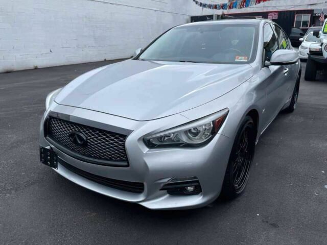 Сірий Інфініті Q50, об'ємом двигуна 0 л та пробігом 125 тис. км за 11500 $, фото 1 на Automoto.ua