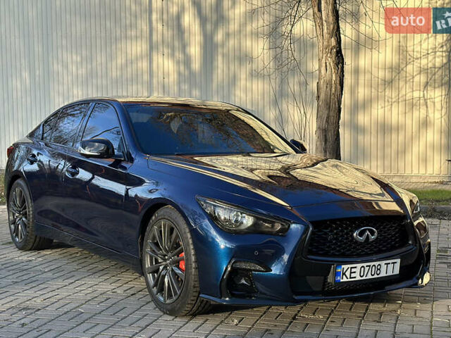 Синий Инфинити Q50, объемом двигателя 3 л и пробегом 113 тыс. км за 15900 $, фото 1 на Automoto.ua