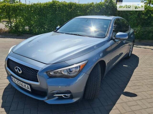 Синий Инфинити Q50, объемом двигателя 3 л и пробегом 76 тыс. км за 16500 $, фото 1 на Automoto.ua
