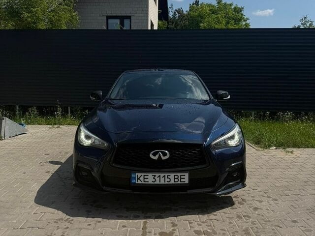 Синий Инфинити Q50, объемом двигателя 3 л и пробегом 120 тыс. км за 14500 $, фото 1 на Automoto.ua