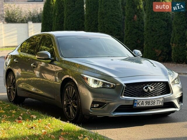 Синий Инфинити Q50, объемом двигателя 3 л и пробегом 138 тыс. км за 11599 $, фото 1 на Automoto.ua