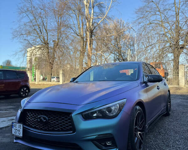 Синий Инфинити Q50, объемом двигателя 3 л и пробегом 80 тыс. км за 25000 $, фото 1 на Automoto.ua