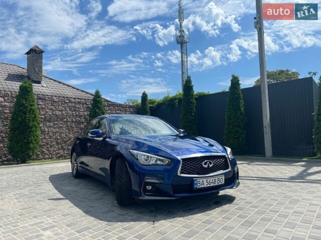 Синий Инфинити Q50, объемом двигателя 1.99 л и пробегом 87 тыс. км за 21000 $, фото 1 на Automoto.ua
