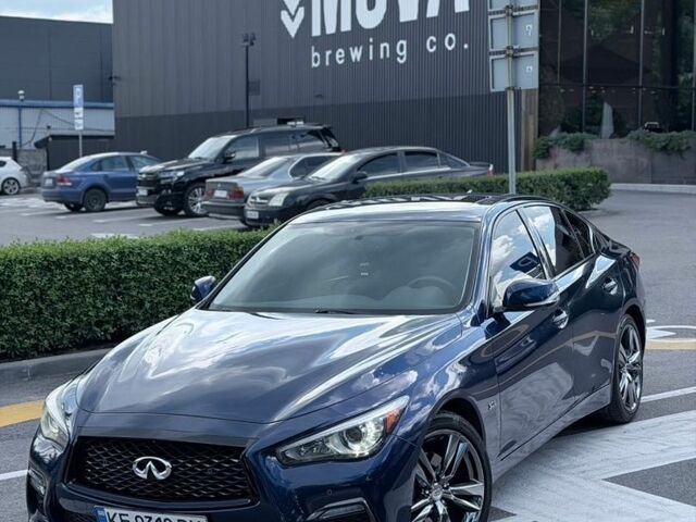 Синий Инфинити Q50, объемом двигателя 3 л и пробегом 100 тыс. км за 16800 $, фото 1 на Automoto.ua
