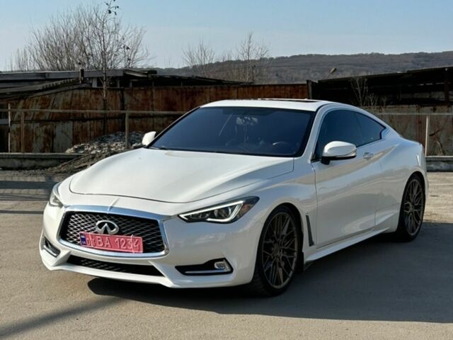 Білий Інфініті Q60, об'ємом двигуна 2 л та пробігом 163 тис. км за 16000 $, фото 1 на Automoto.ua