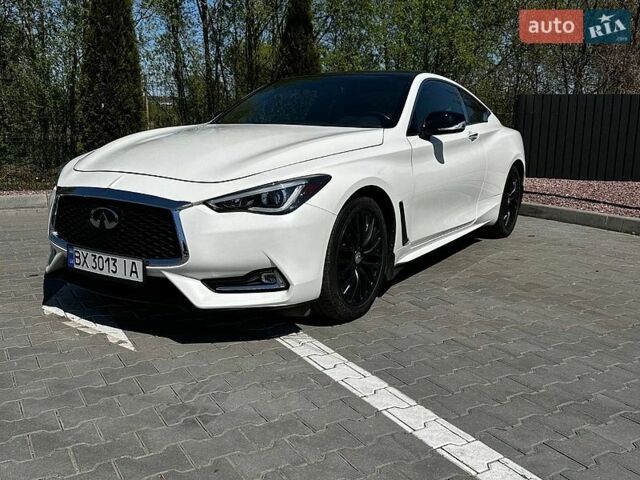 Белый Инфинити Q60, объемом двигателя 3 л и пробегом 70 тыс. км за 17000 $, фото 1 на Automoto.ua
