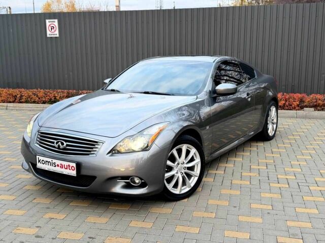 Серый Инфинити Q60, объемом двигателя 3.7 л и пробегом 90 тыс. км за 13299 $, фото 1 на Automoto.ua