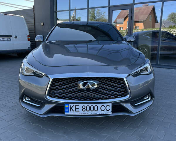Сірий Інфініті Q60, об'ємом двигуна 3 л та пробігом 81 тис. км за 19000 $, фото 1 на Automoto.ua