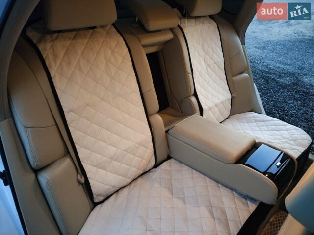 Белый Инфинити Q70, объемом двигателя 3.7 л и пробегом 110 тыс. км за 16800 $, фото 1 на Automoto.ua