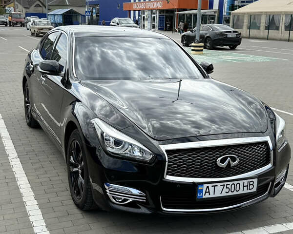 Чорний Інфініті Q70, об'ємом двигуна 2.1 л та пробігом 258 тис. км за 16800 $, фото 1 на Automoto.ua