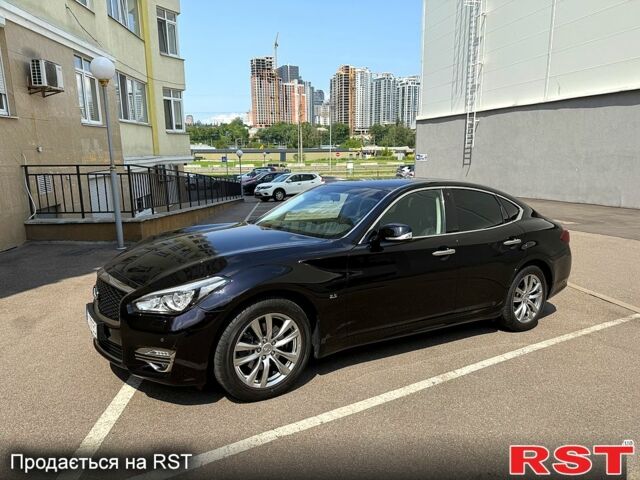 Черный Инфинити Q70, объемом двигателя 2.5 л и пробегом 61 тыс. км за 22500 $, фото 1 на Automoto.ua