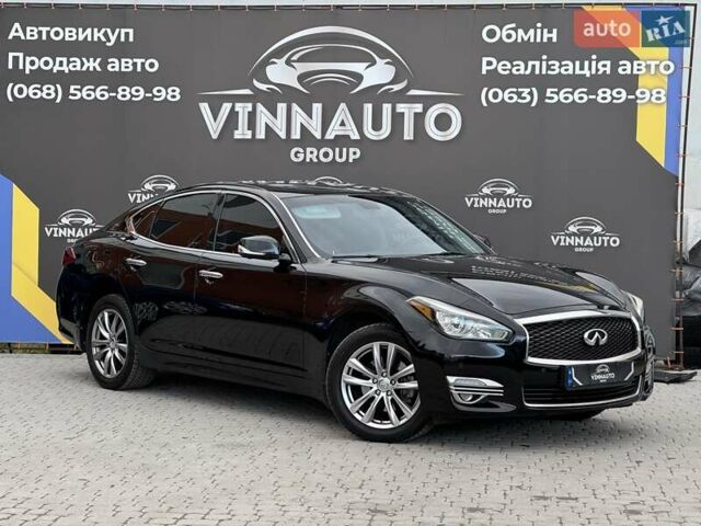 Чорний Інфініті Q70, об'ємом двигуна 3.7 л та пробігом 115 тис. км за 13700 $, фото 1 на Automoto.ua