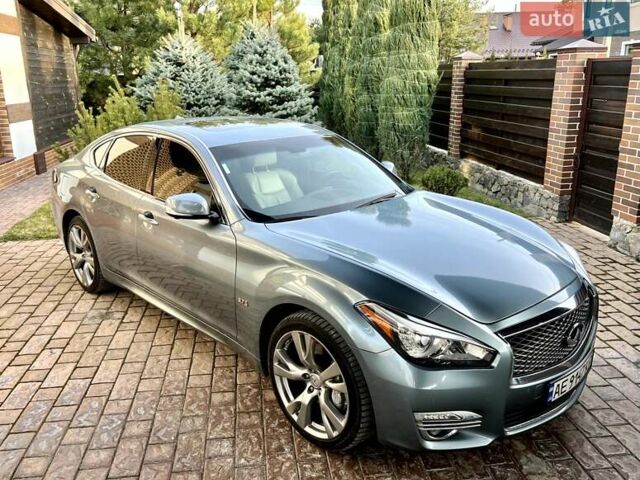 Синій Інфініті Q70, об'ємом двигуна 3.7 л та пробігом 130 тис. км за 16900 $, фото 1 на Automoto.ua