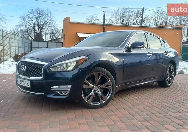 Синій Інфініті Q70, об'ємом двигуна 3.7 л та пробігом 92 тис. км за 13900 $, фото 1 на Automoto.ua
