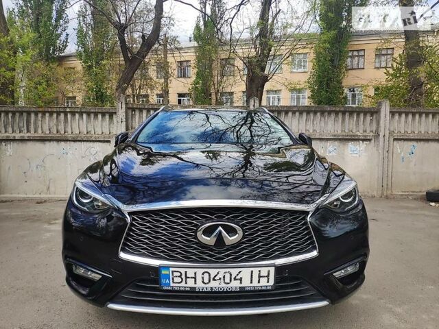 Чорний Інфініті QX30, об'ємом двигуна 2 л та пробігом 49 тис. км за 24099 $, фото 1 на Automoto.ua