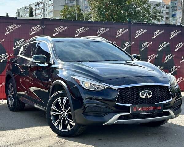 Черный Инфинити QX30, объемом двигателя 1.99 л и пробегом 86 тыс. км за 15999 $, фото 1 на Automoto.ua