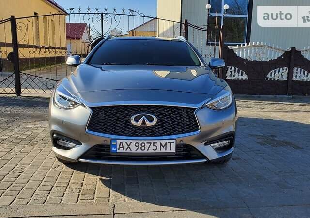 Інфініті QX30, об'ємом двигуна 1.99 л та пробігом 179 тис. км за 17000 $, фото 1 на Automoto.ua