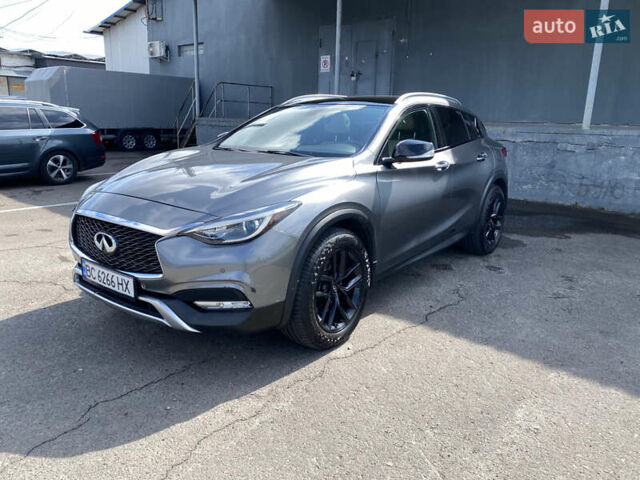Сірий Інфініті QX30, об'ємом двигуна 2 л та пробігом 137 тис. км за 15500 $, фото 1 на Automoto.ua