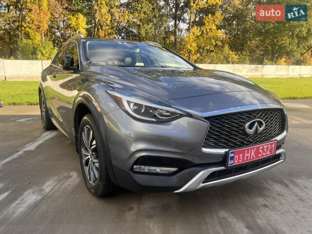 Сірий Інфініті QX30, об'ємом двигуна 2 л та пробігом 136 тис. км за 13500 $, фото 1 на Automoto.ua