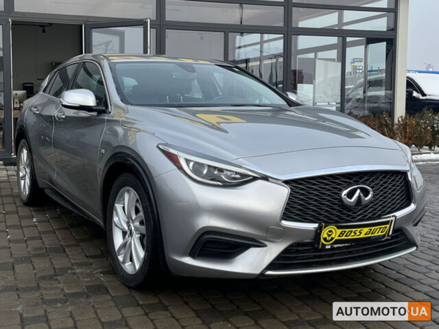 Сірий Інфініті QX30, об'ємом двигуна 2 л та пробігом 137 тис. км за 17290 $, фото 1 на Automoto.ua
