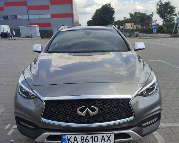 Серый Инфинити QX30, объемом двигателя 1.99 л и пробегом 49 тыс. км за 19500 $, фото 1 на Automoto.ua