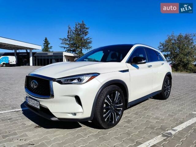 Белый Инфинити QX50, объемом двигателя 1.99 л и пробегом 82 тыс. км за 29900 $, фото 1 на Automoto.ua