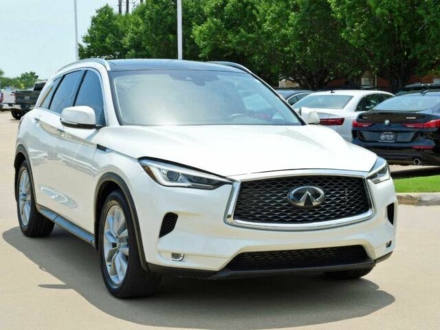 Білий Інфініті QX50, об'ємом двигуна 2 л та пробігом 34 тис. км за 11000 $, фото 1 на Automoto.ua