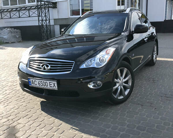 Чорний Інфініті QX50, об'ємом двигуна 3.7 л та пробігом 97 тис. км за 15000 $, фото 1 на Automoto.ua