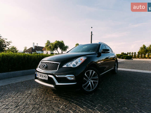 Черный Инфинити QX50, объемом двигателя 3.7 л и пробегом 80 тыс. км за 14900 $, фото 1 на Automoto.ua