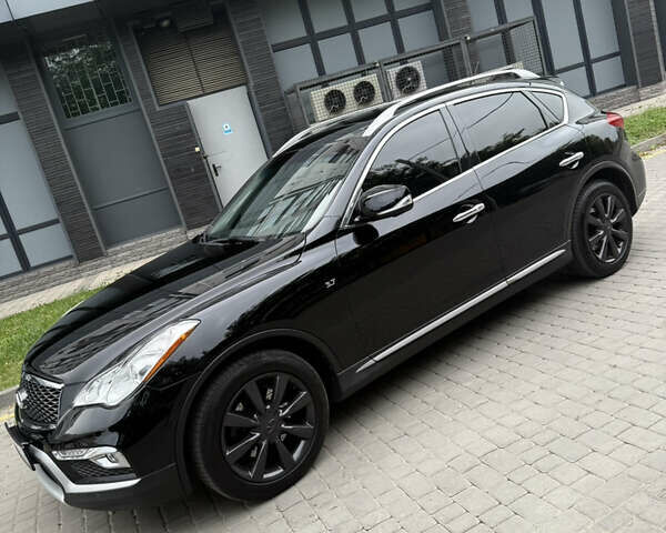 Черный Инфинити QX50, объемом двигателя 3.7 л и пробегом 164 тыс. км за 14900 $, фото 1 на Automoto.ua