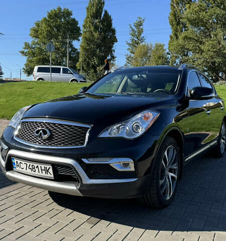 Черный Инфинити QX50, объемом двигателя 3.7 л и пробегом 62 тыс. км за 17000 $, фото 1 на Automoto.ua