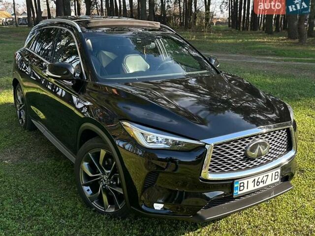 Чорний Інфініті QX50, об'ємом двигуна 2 л та пробігом 98 тис. км за 27500 $, фото 1 на Automoto.ua