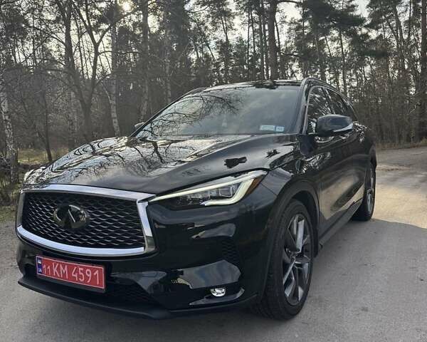 Черный Инфинити QX50, объемом двигателя 2 л и пробегом 60 тыс. км за 24800 $, фото 1 на Automoto.ua