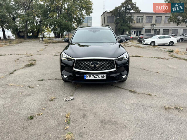 Черный Инфинити QX50, объемом двигателя 2 л и пробегом 129 тыс. км за 24000 $, фото 1 на Automoto.ua