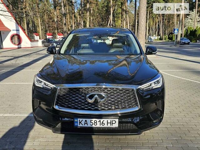 Чорний Інфініті QX50, об'ємом двигуна 2 л та пробігом 22 тис. км за 36500 $, фото 1 на Automoto.ua