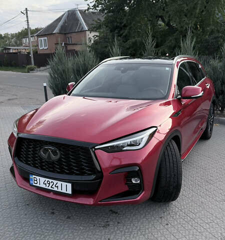 Красный Инфинити QX50, объемом двигателя 1.99 л и пробегом 26 тыс. км за 36000 $, фото 1 на Automoto.ua